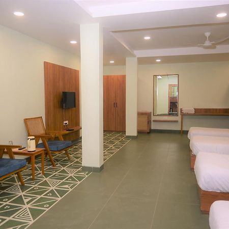 Hotel Ashray Удджайн Екстер'єр фото